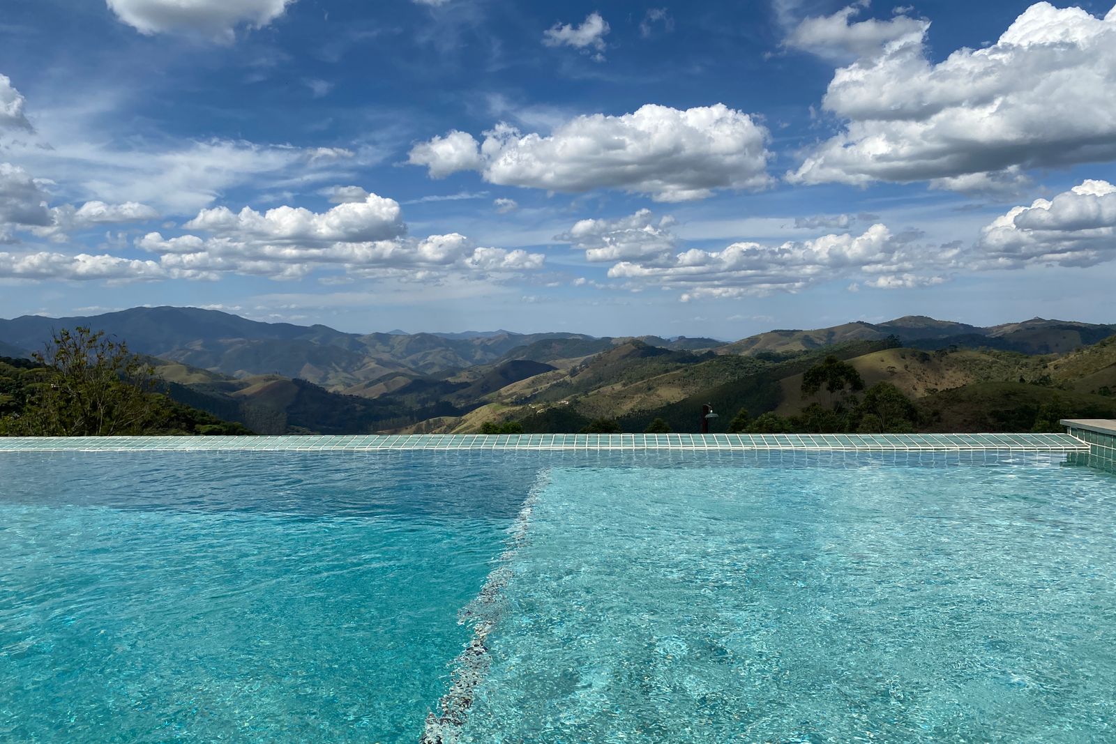 New Pool Construction — Tropical Pools